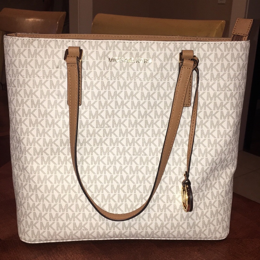 Michael Kors bag *NWOT*